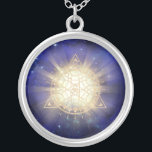 Colar Banhado A Prata *~* Totem do Ouro - Raios Luzes Geométricos Sagrad<br><div class="desc">JOIAS COM INTENÇÃO (R) - Joias Energeticamente Melhoradas. Triângulo Geométrico Sagrado Mandala e 3º Olho mais feixes de luz e energia. Como curador de energia espiritual a distância profissional desde 2001, aprendi, desenvolvi e utilizei o poder da intenção de cura de energia. Todo meu judeu com intenção (R) carregar a...</div>