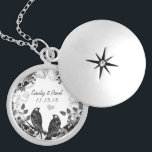 Colar de Aniversário de Aves Vintage e Blooms<br><div class="desc">Colares de Manutenção Escolha Prateado ou Prata Esterlente</div>
