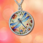Colar De Prata Esterlina Dragonfly Azul, Dragonela Azul, de Vidro Estanquei<br><div class="desc">Este belo design floral de libélula azul inclui um efeito de vidro manchado. As palavras encorajadoras "Abrace a viagem" podem ser alteradas,  eliminadas ou deixadas como estão.</div>