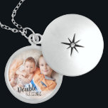 Colar De Prata Esterlina Presente de Foto de Bênçãos Duplas Irmãos para Mãe<br><div class="desc">Um medalhão especial para a mãe no nascimento do seu bebê segundo, escrito com "bênçãos duplas". O modelo está preparado para você adicionar sua própria foto de toda a família ou apenas dos irmãos juntos, por exemplo. Se tiver algum problema com o posicionamento, tente recortar sua foto em um quadrado...</div>