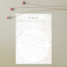 Colar Elegante Círculo de Madeira Branca Motif