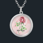 Colar rosa vermelha<br><div class="desc">Colar rosa vermelha por ArtMuvz Illustration.PARA PERSONALIZAR, adicionar seu nome ou adicionar texto. Camiseta combinando, roupa romântico, presentes de casamento, camiseta de aniversário, presentes de Dia de os namorados e roupa. Prepare-se para Dia de os namorados com nossos presentes festivos e roupa romântico! Perfeito para Namorados em reuniões familiares. Não...</div>