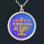 Colar Yeshua Menorah<br><div class="desc">Este colar é para te lembrar quem é mais importante para você.</div>