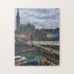 Colorido Cobh Harbor em Cinza dia Quebra-cabeça