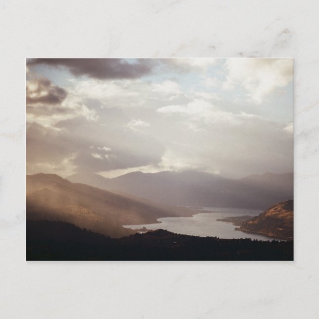 Columbia Gorge do McCall Point - cartão postal (Frente)