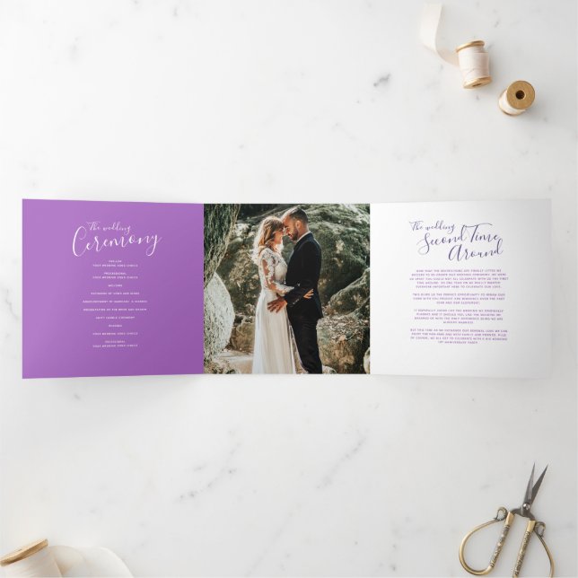 Com Borda Tripla Programa púrpura da cerimônia de renovação do casa (Dentro)