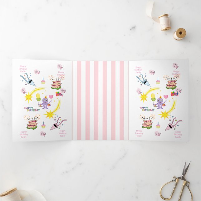 Com Dobra Tripla Cartão Tri-Fold Cakecupake de Aniversário do Polvo (Dentro)