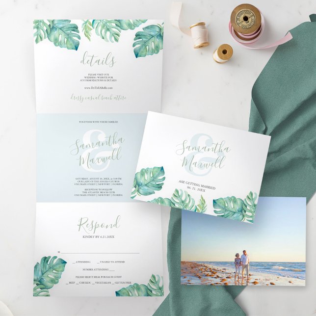Com Dobra Tripla Convite de Casamento Tri-Fold Costeiro Tropical. (All in one destination wedding invitations watercolor tropical palm leaf art by Victoria Grigaliunas)