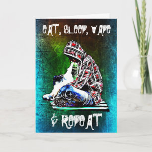 Coma, durma, escuta e tenha um cartão de aniversár