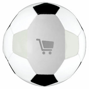 Comprando a bola de futebol do carrinho