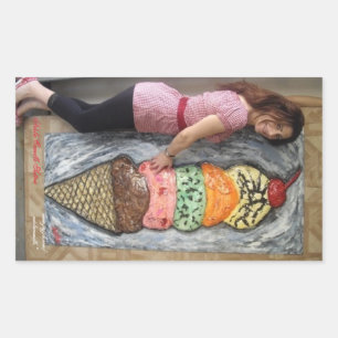 CONE GIGANTE do SORVETE COM etiqueta do ARTISTA