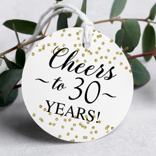 Confetti Dourado aplaude 30 anos favorece etiqueta (Criador carregado)