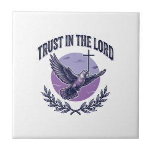 Confie no Senhor Pombo Design de Camiseta Cristã_1