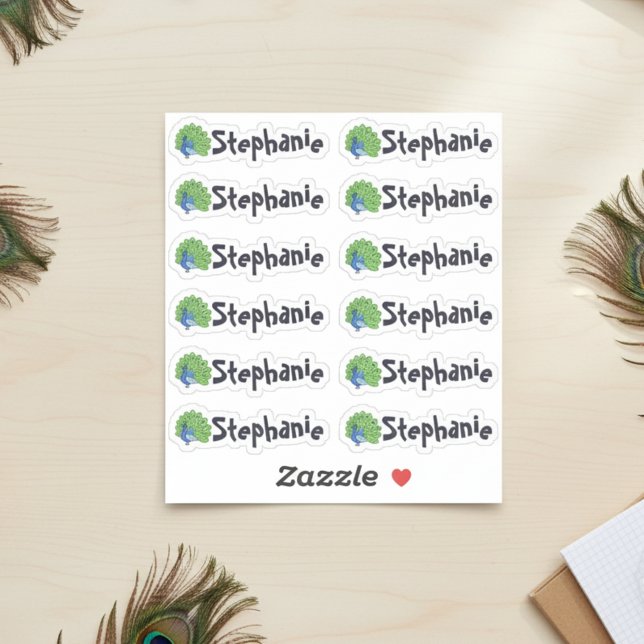 Conjunto de 12 Adesivos de Nome de Pavão Fofo (Peacock name labels - set of 12.)