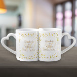 Conjunto De Caneca De Café 50º Aniversário do Dourado Coração Confetti<br><div class="desc">Beleza personalizada com seus nomes e datas em ouro sobre um delicado 50 (ou monograma inicial) em um delicado fundo confete de corações de ouro. Projetado por Thisnotme©</div>