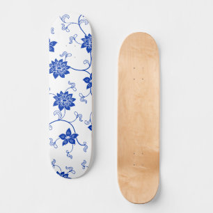 Conjunto de skate floral azul e branco, inspirado
