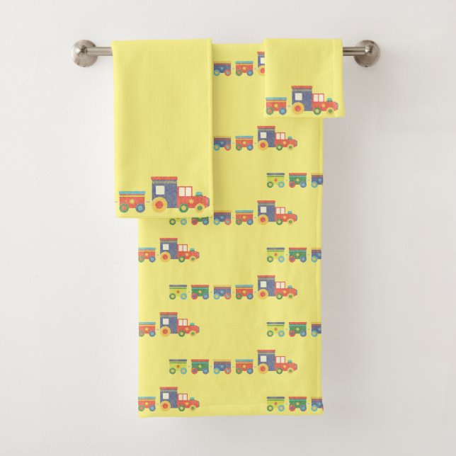 CONJUNTO DE TOALHAS AMARELO MULTI TRAIN CHALKBOARD BATHROOM SET (Insitu)