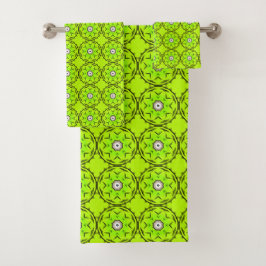 Conjunto De Toalhas Bright green towel with intricate circular pattern