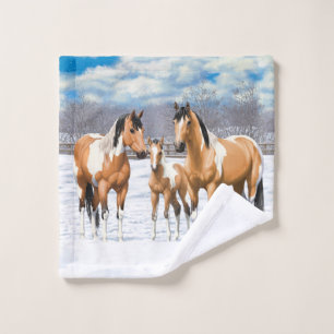 Conjunto De Toalhas Cavalos De Tinta De Pinta Na Neve