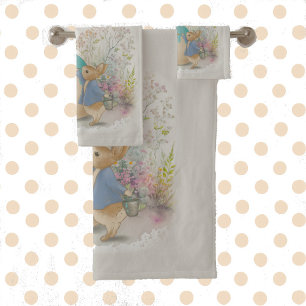 Conjunto De Toalhas Coelho vintage fofo em um prado com flores