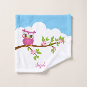Conjunto De Toalhas Coruja cor-de-rosa bonito em um ramo