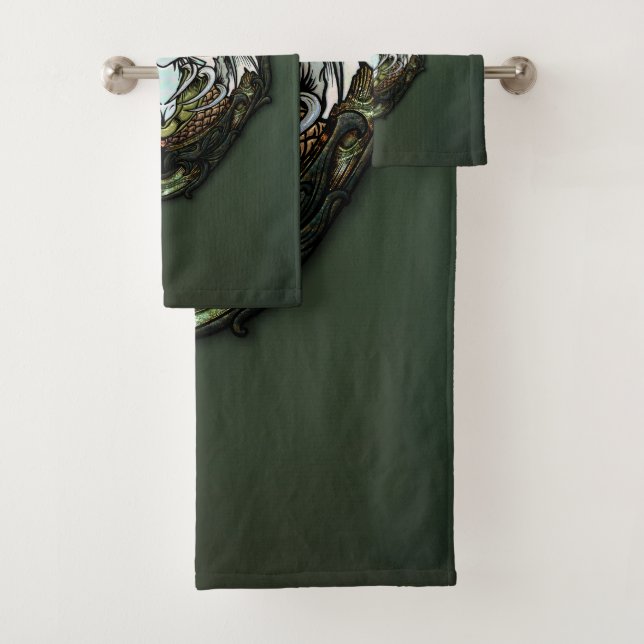 Conjunto De Toalhas Criatura de fantasia escura com asas. (Insitu)