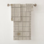 Conjunto De Toalhas Crie seu próprio Design de quadrado Smart Posh<br><div class="desc">Praça das Cinzas de Cinzas sofisticadas Conjunto de Torres de Banho Traga uma sensação de elegância moderna e simplicidade química para o seu banheiro com este sofisticado Conjunto de Torres de Cinzas de Cinzas. O design apresenta um padrão inteligente e elegante de quadrados em uma bela cinza de cinzas, fazer...</div>