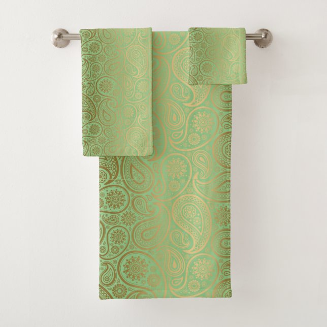 Conjunto De Toalhas Dourado padrão paisley com fundo verde (Insitu)