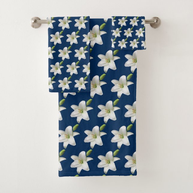 Conjunto De Toalhas Elegant White Flowers on Prussian Blue (Insitu)