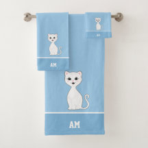 Gato Branco & Monograma em Azul Claro