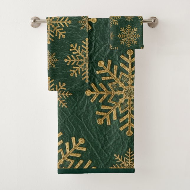 Conjunto De Toalhas Green Leather Tooled with Gold Snowflakes Initials (Insitu)