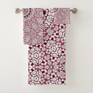 Conjunto De Toalhas Mandala is burgundy-gray