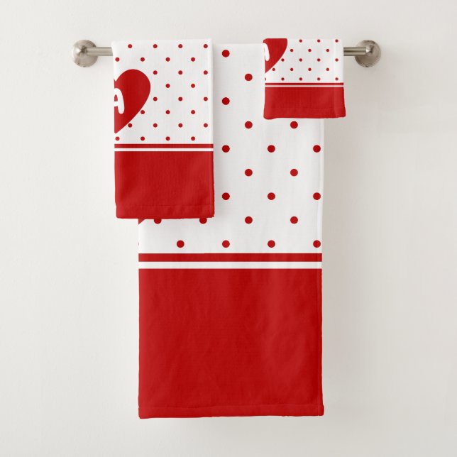 Conjunto De Toalhas Monograma de Fundo Branco Vermelho Bolinhas Person (Insitu)
