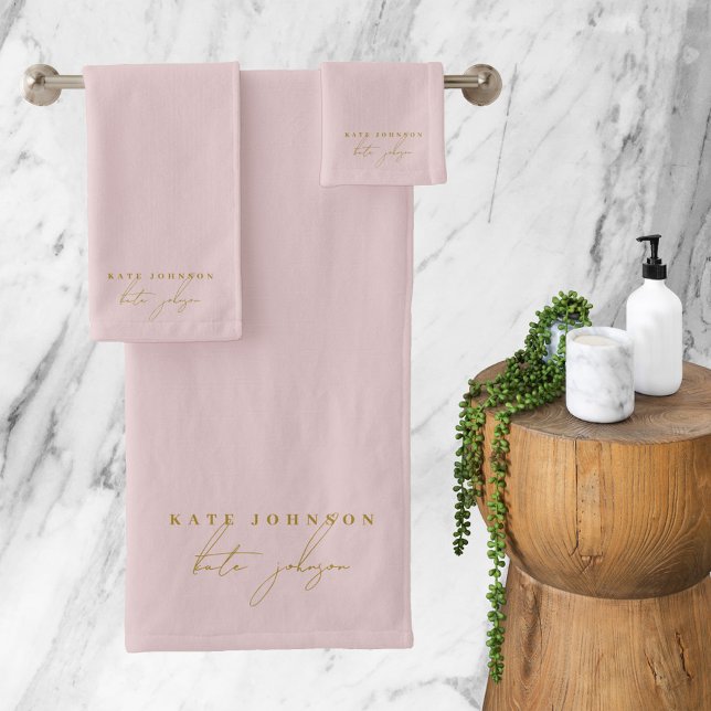 Conjunto De Toalhas Monograma de Script de Assinatura Dourada rosa (Pink Gold Signature Script Monogram Bath Towel Set)