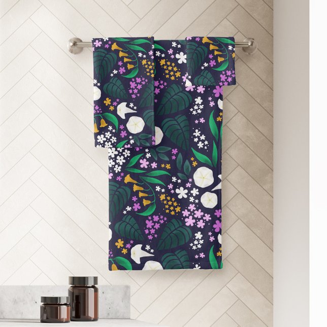 Conjunto De Toalhas Padrão Botânico Floral do Jardim da Lua Noturna (Moon Garden Bath Towel Set)