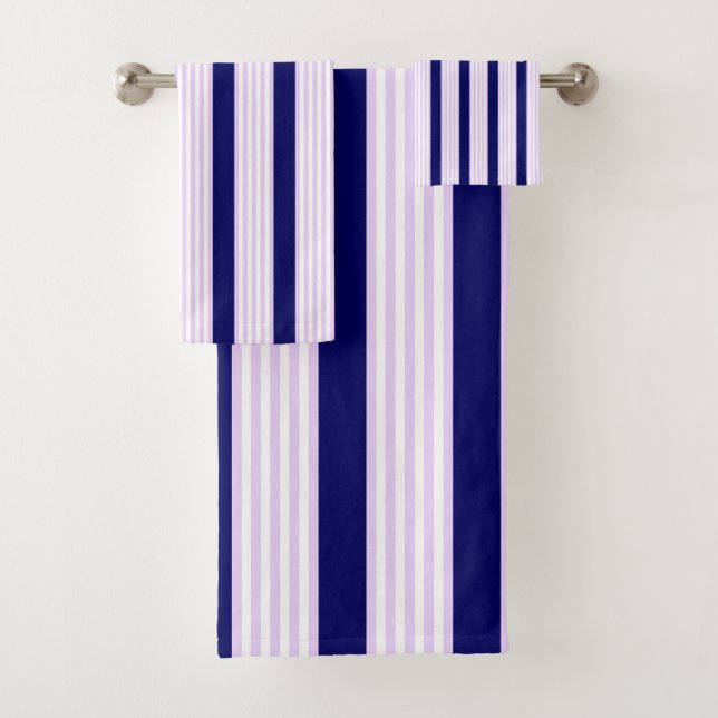 Conjunto De Toalhas Padrão de listras brancas e lilás com azul-marinho (Insitu)