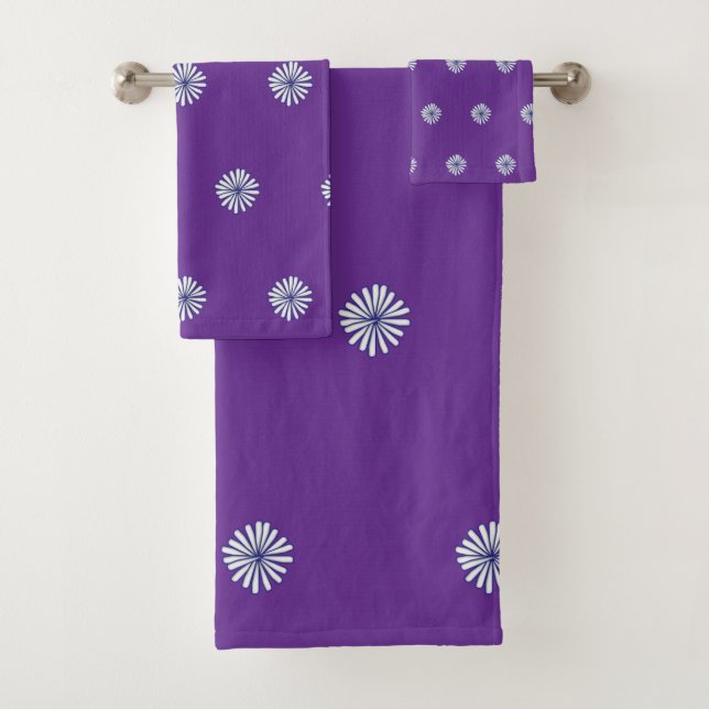 Conjunto De Toalhas Pétalas Brancas Presente Roxo Decoração de Casa  (Insitu)