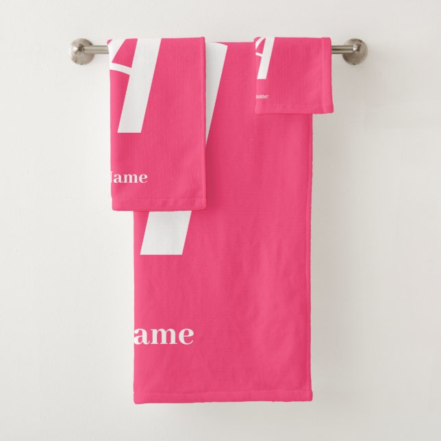 Conjunto De Toalhas Pink Monogram with Name Bath Towel Set (Insitu)