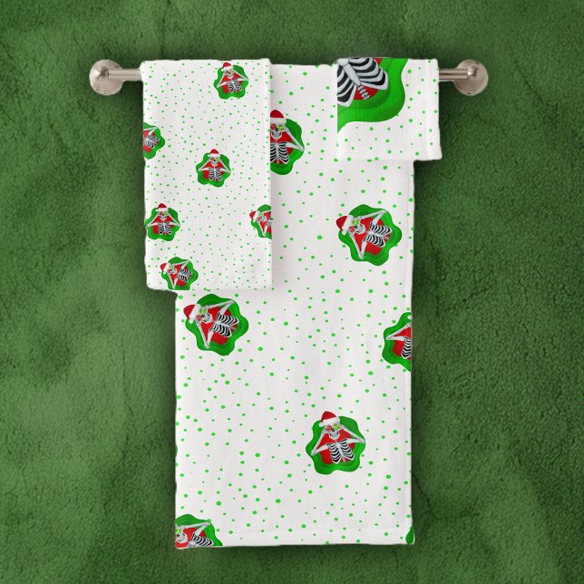 Conjunto De Toalhas Pontos de Forma do Esqueleto Brilhante de Natal (Fun Christmas skeletons red green splatters polka dots on white bath towel set.)