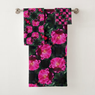 Conjunto De Toalhas Rosa Rosa Rosa Rosa Rosa Em Padrão De Bloom De Che