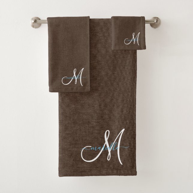 Conjunto De Toalhas Script Monograma Faux Linen Dark Brown (Insitu)