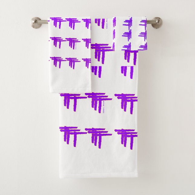 Conjunto De Toalhas Triplos T's Roxos  (Insitu)