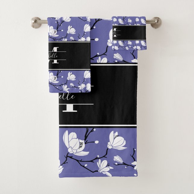 Conjunto De Toalhas Veri Periwinkle Blue Monogramed Magnolia Flower (Insitu)