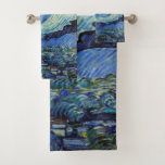 Conjunto De Toalhas Vincent Van Gogh Starry Night Vintage<br><div class="desc">Vincent Van Gogh Starry Night Vintage Fine Art Bath Towel"Van Gogh",  "Vincent Van Gogh",  "noite estrelada",  "vintage",  "pintura",  "apos impressionismo",  "arte",  "noite estrelada",  "famosa",  "estrelas"</div>