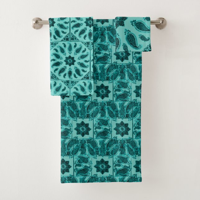 Conjunto De Toalhas Zocalo by megyarsh bath towel set (Insitu)