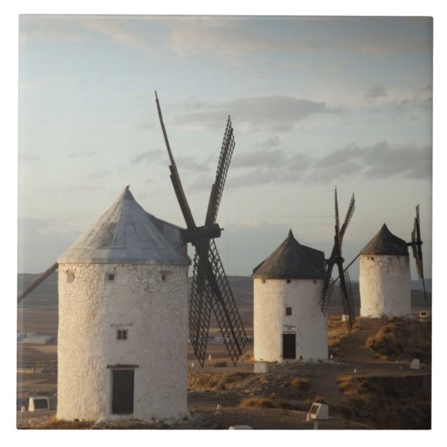 Consuegra, antigos moinhos de vento de La Mancha (Frente)