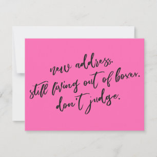 Continuando vivendo em caixas não julgue o cartão 