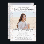 Convite 2 Foto Sweet 16 Modern Pink Rose Dourado Glitter<br><div class="desc">Convide a família e os amigos para uma elegante festa de aniversário 16ª Doce para ela com este convite para fotos de dois falsos relâmpagos de rosa de na moda. Todo texto é simples de personalizar. (DICA DE IMAGEM: Uma maneira fácil de centralizar uma foto exatamente como você deseja é...</div>