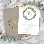 Convite 30 Pearl Casamento Aniversário Woodland Greenery<br><div class="desc">Apresentando uma elegante granja floral floral,  este convite de 30 de casamento botânico pode ser personalizado com sua informação especial de aniversário de pérolas. O inverso apresenta um verde garland combinando suas datas de aniversário em um texto branco elegante em um fundo pérola. Projetado por Thisnotme©</div>