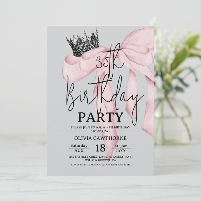 Convite 35th Birthday ⎮ Modern Royal Bow Birthday  (Em pé/Frente)